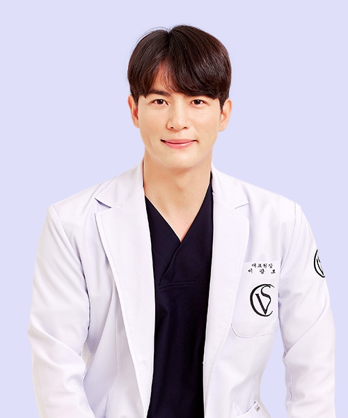 ลีกวังโฮ  หมอใหญ่ประจำสาขาชินชน  - สาขาชินชน 